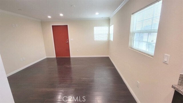 Building Photo - 8754 Reading Ave