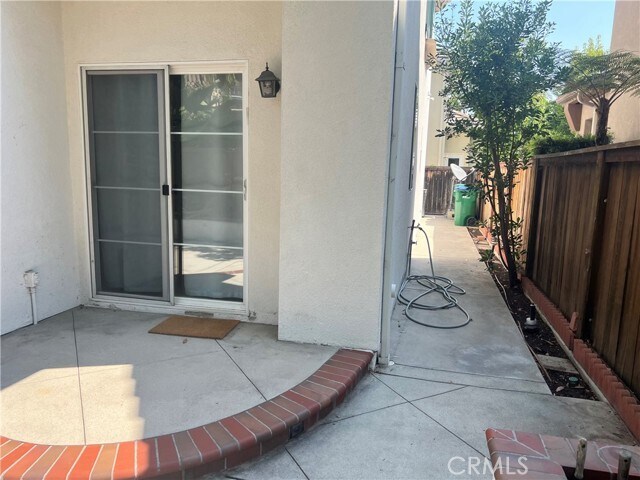 Building Photo - 140 Cherrybrook Ln