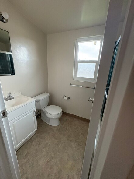 Building Photo - 12 Pacheco St