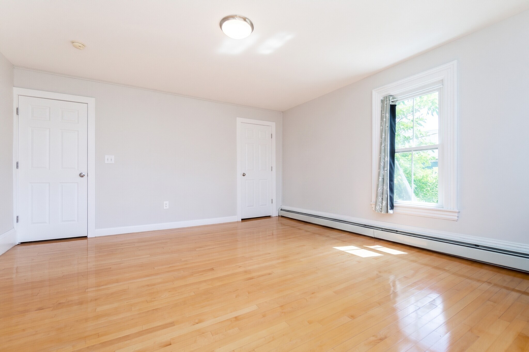 Front Bedroom - 755 Somerville Ave
