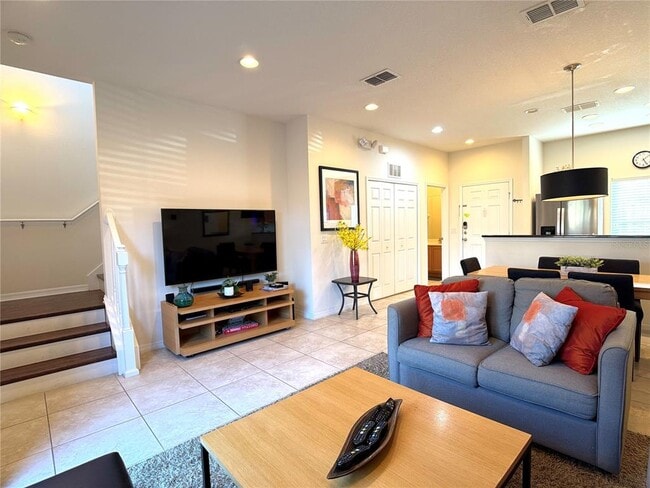 Building Photo - 3003 White Orchid Rd