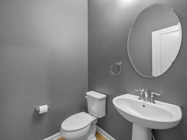 Building Photo - 4 Bedroom/2 Bath Duncan/Riverfalls
