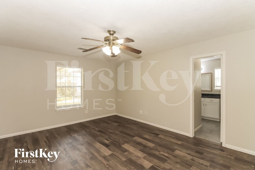 Building Photo - 16114 Speyburn Ct