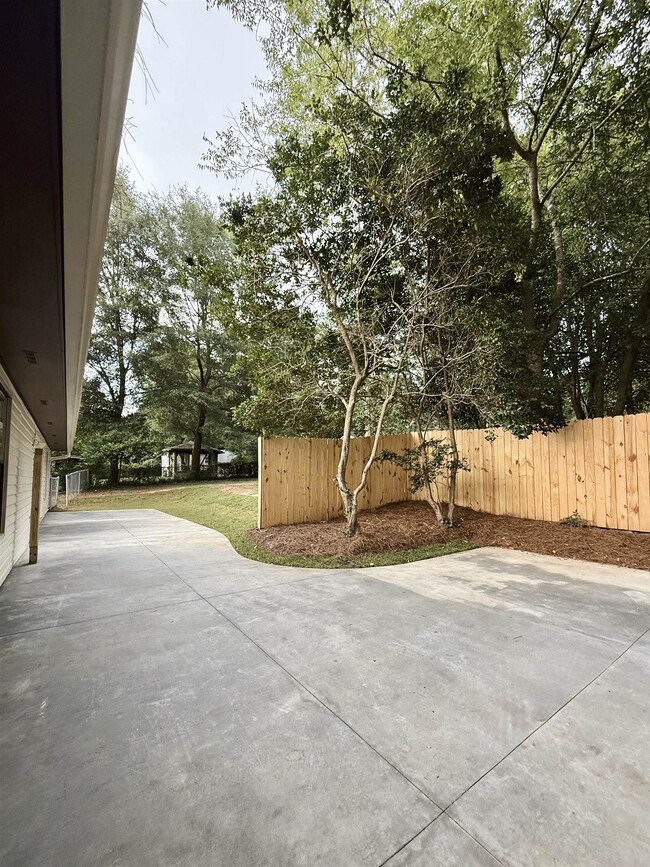 Building Photo - 4728 Pimlico Dr