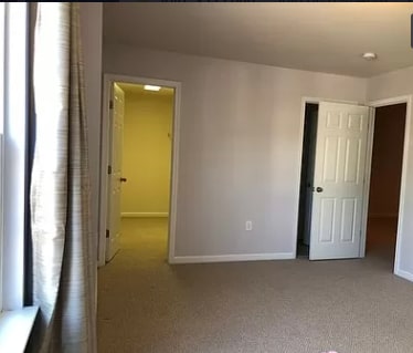 Building Photo - "Charming 3-Bed Oasis with 2.5 Baths in Pr...