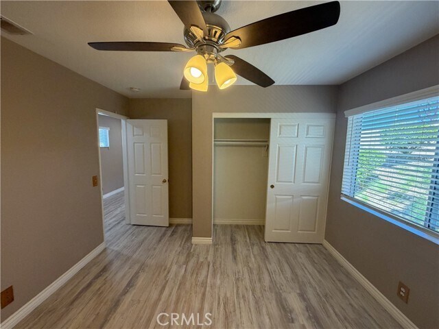 Building Photo - 821 N Siavohn Dr