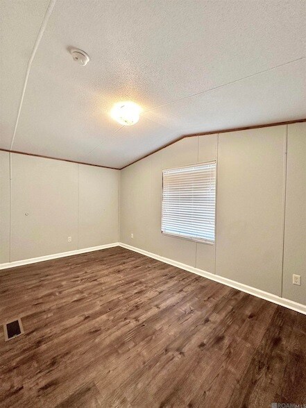 Building Photo - 8338 Hackberry St