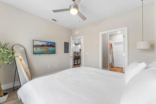 Building Photo - 12570 Windy Pointe Lp