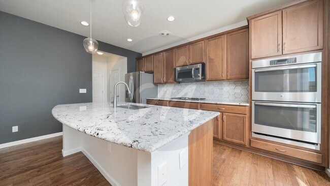Building Photo - Stunning Home in Banning Lewis Ranch