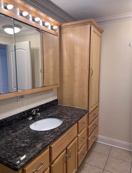 Building Photo - 9635 Brandy Ct