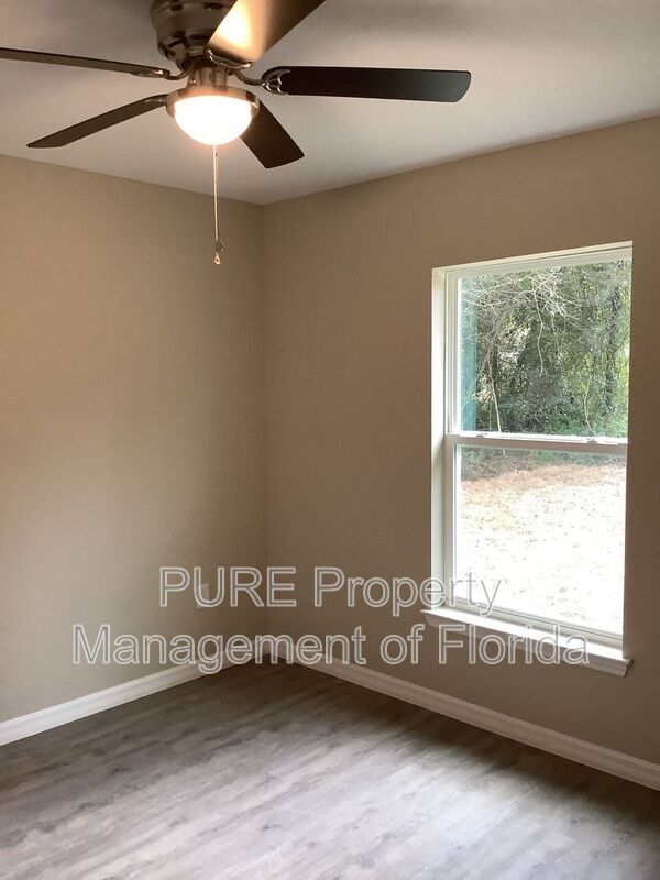 Building Photo - 16671 SW 21st Avenue Rd