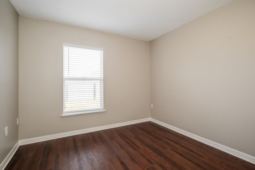 Building Photo - 3424 Steelgate Ct