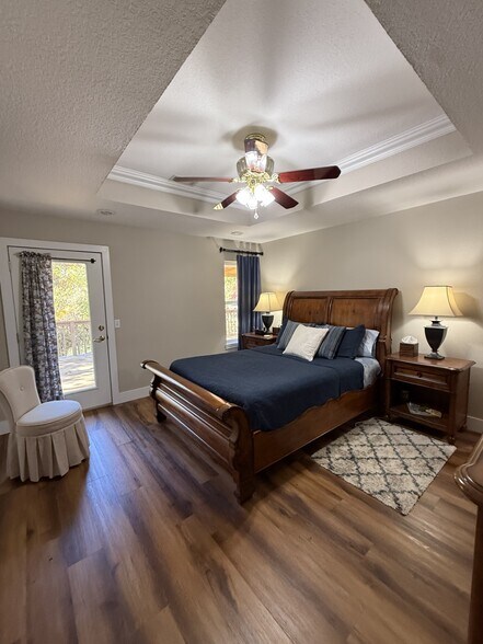 Primary Suite - 3765 Atlanta Pl