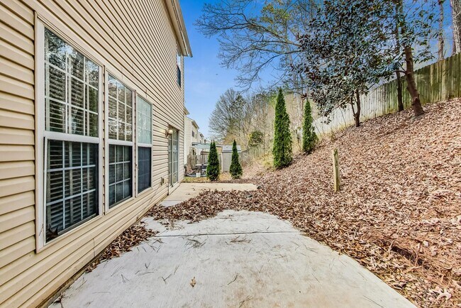 Building Photo - Single-family home in Kennesaw, GA near KSU, Town Center and Woodstock.