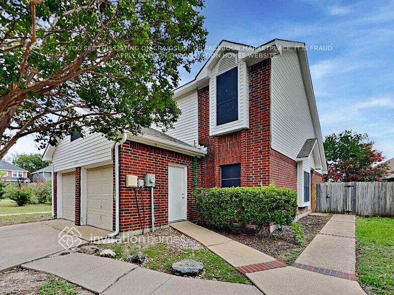 Primary Photo - 3332 Renaissance Dr