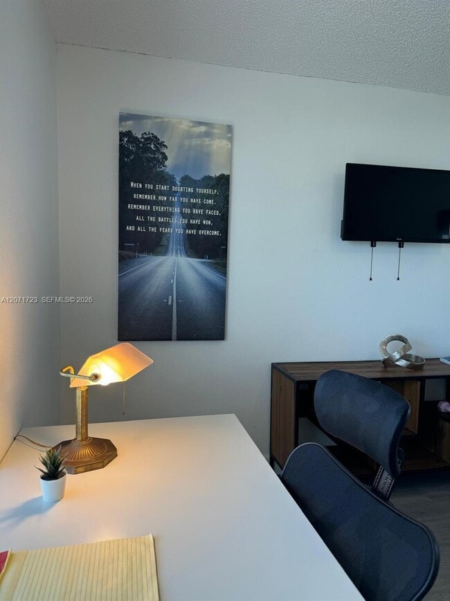 Building Photo - 8356 103rd Ct