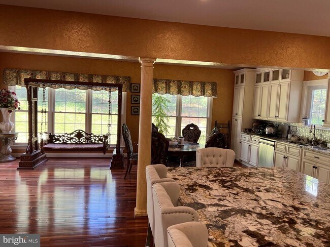 Building Photo - 3911 Arbor Crest Way