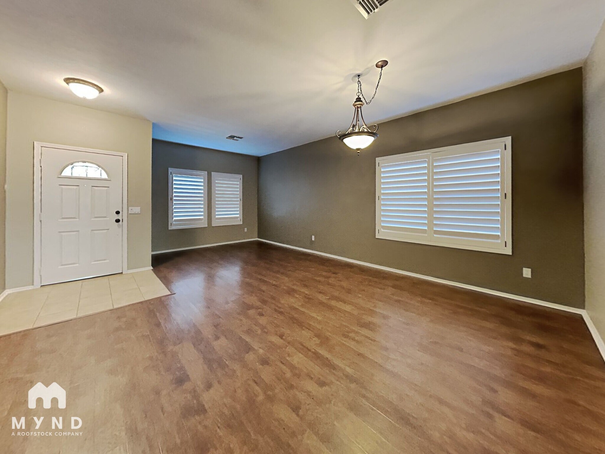 Building Photo - 2157 S Luther
