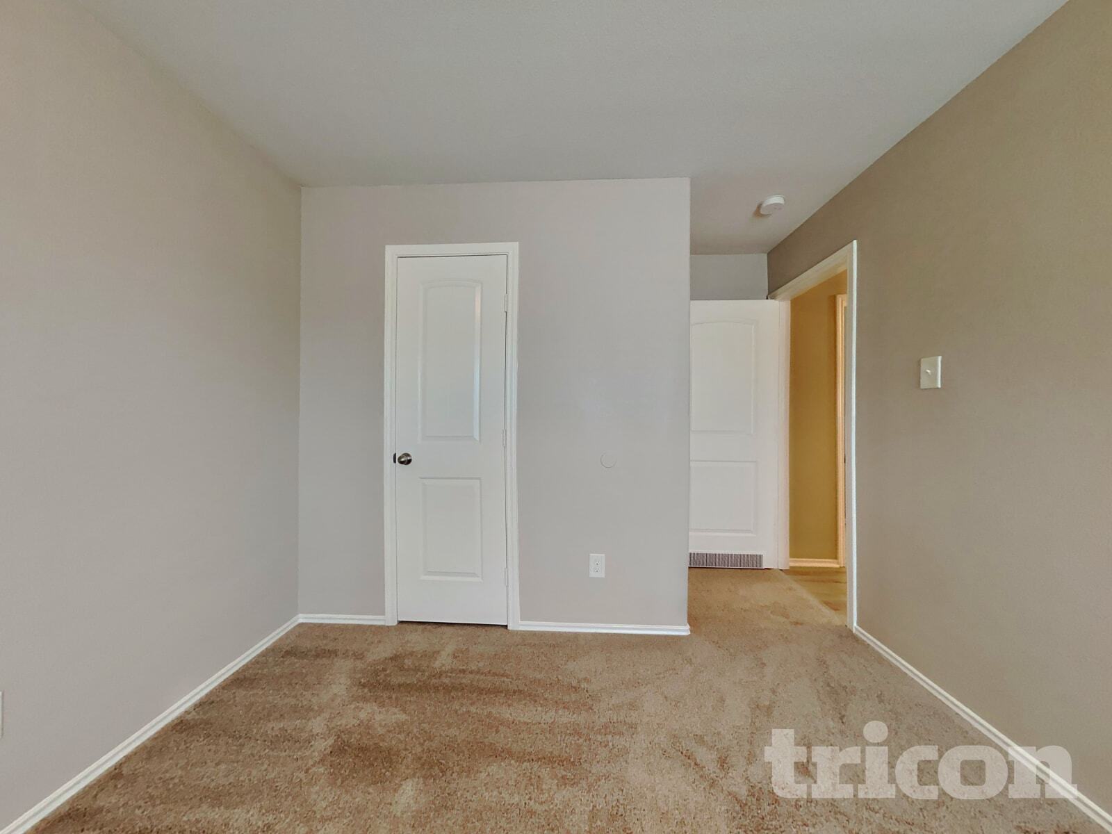 Building Photo - 17235 Hawks Landing Dr