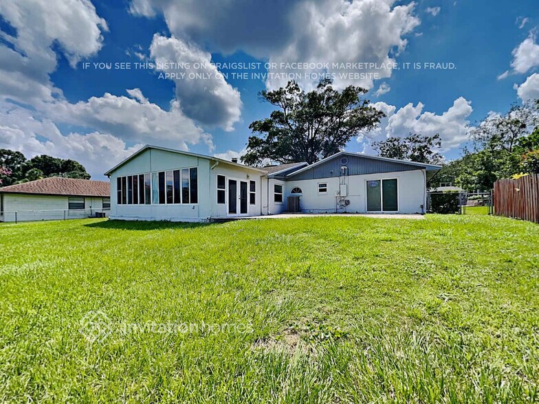 Building Photo - 3963 Irma Shores Dr