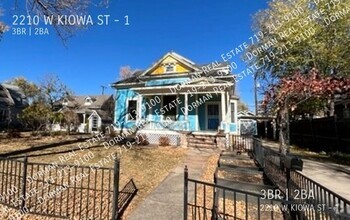 Building Photo - 2210 W Kiowa St