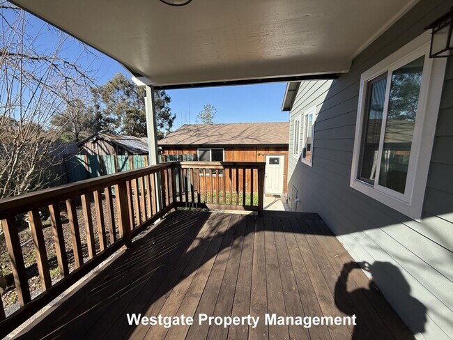 Building Photo - 2249 Bodega Ave