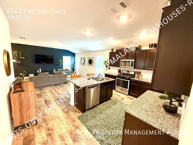 Building Photo - 6542 Encore Oaks