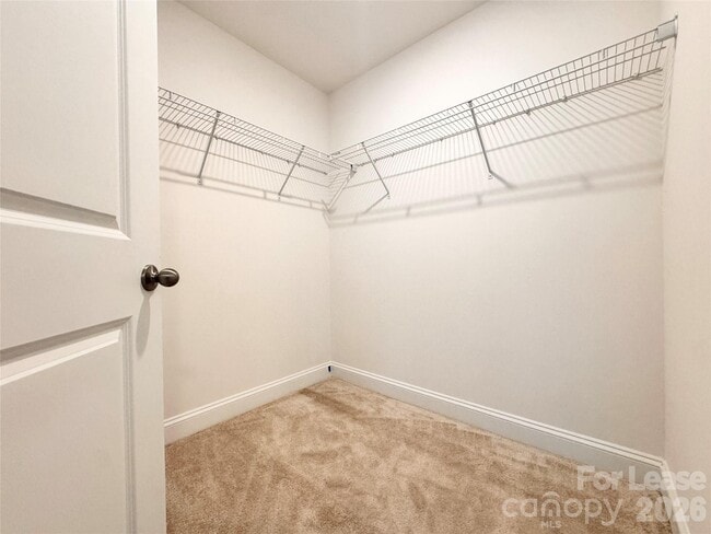 Building Photo - 2954 Clyde Dr