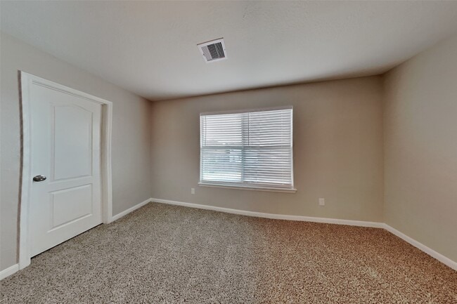 Building Photo - 7734 Pasture Bend Ln