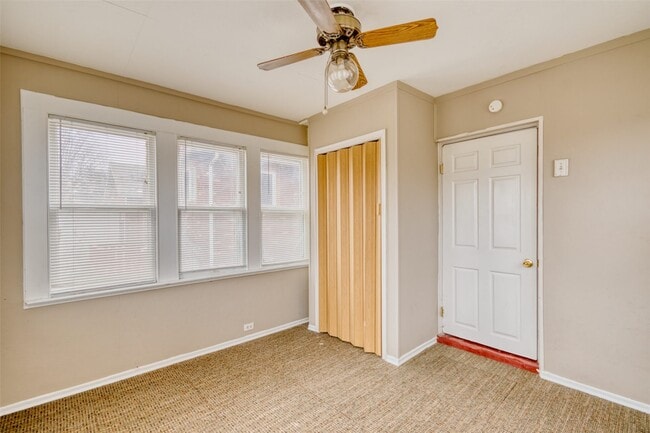 Building Photo - 217 Emerling Dr