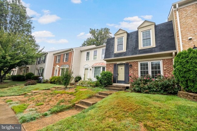 Building Photo - 11970 Artery Dr