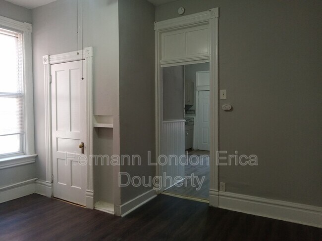 Building Photo - 3440 S Jefferson Ave