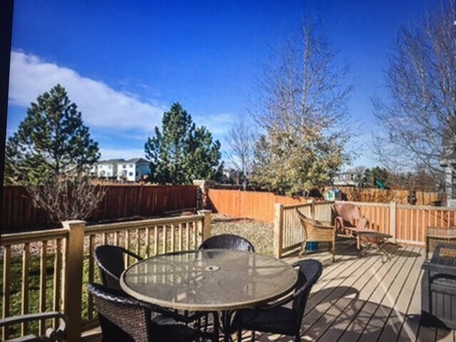 Building Photo - Beautiful 4 bed High End home in West Fort Collins