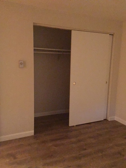 BR Closet - 35 Berlin St