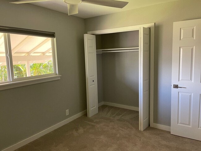 Building Photo - 2745 Puu Hoolai St