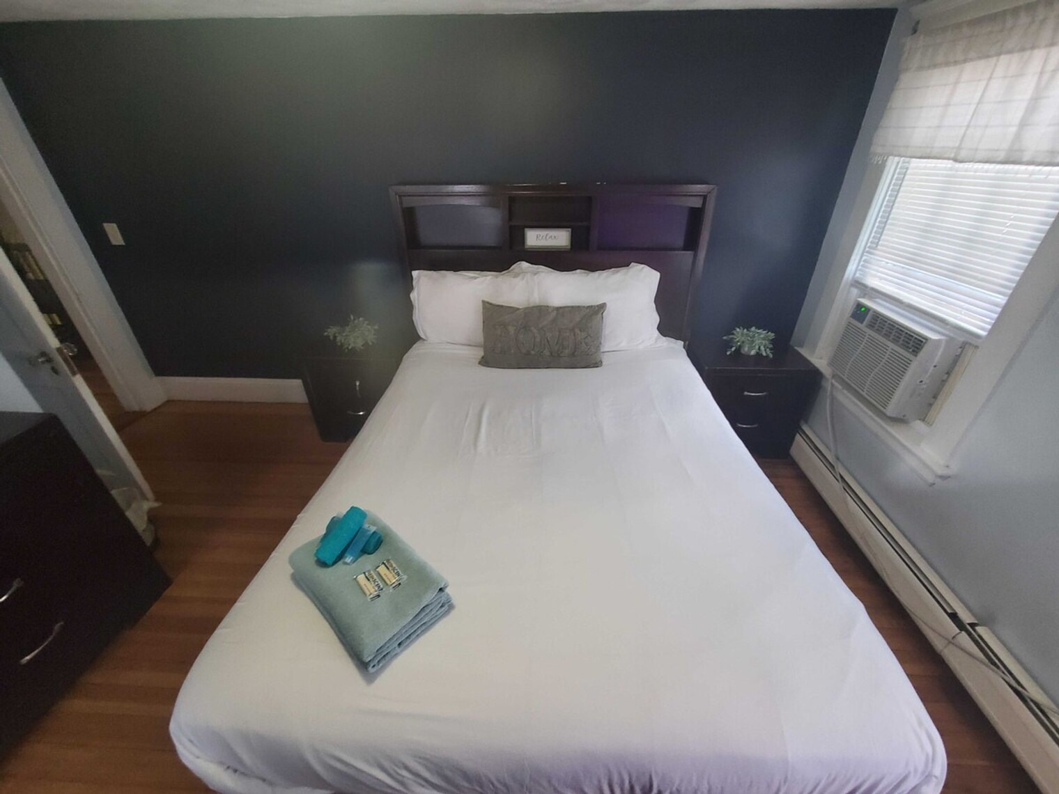 Building Photo - 55 Mapleton St