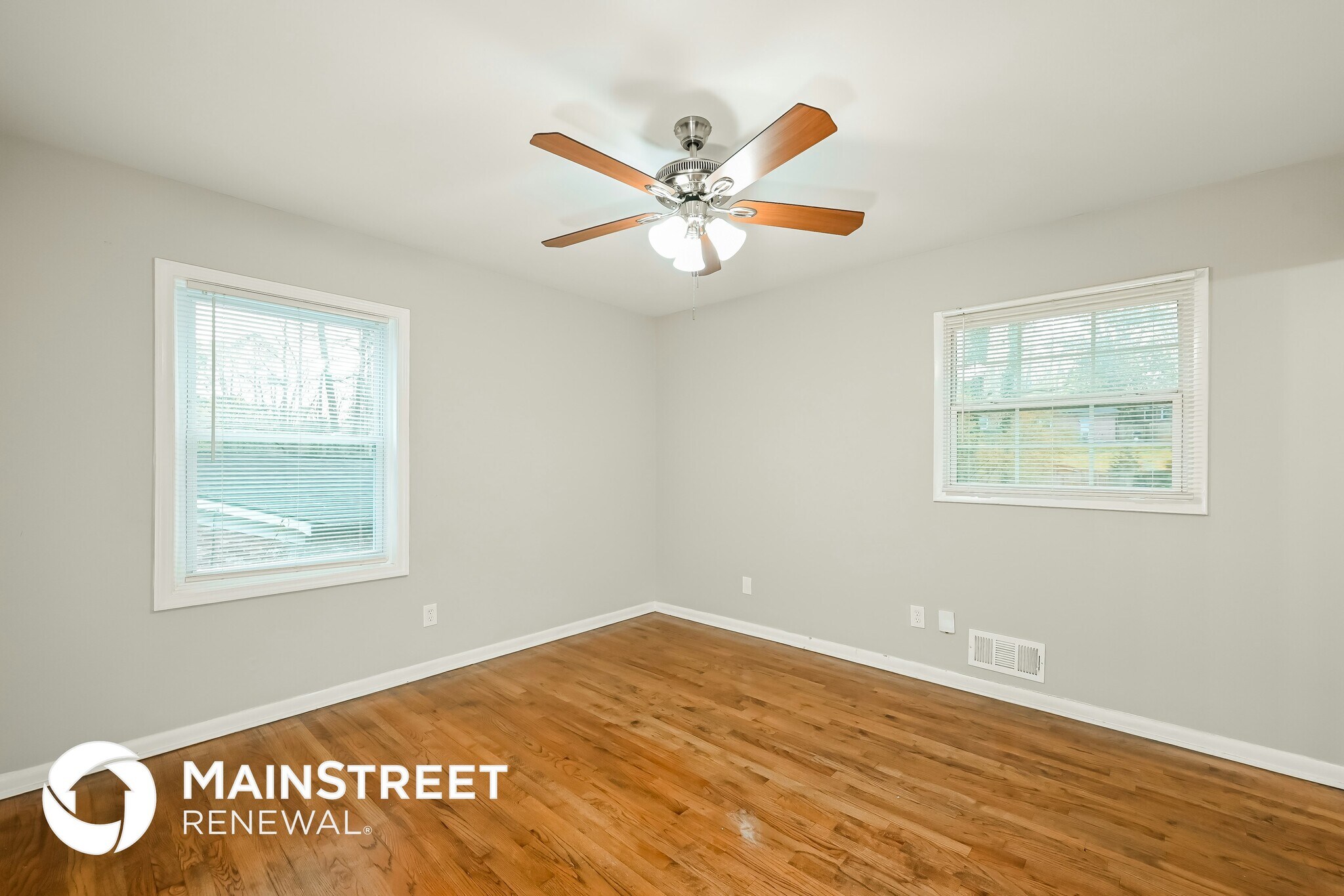 Building Photo - 1039 Verdi Way