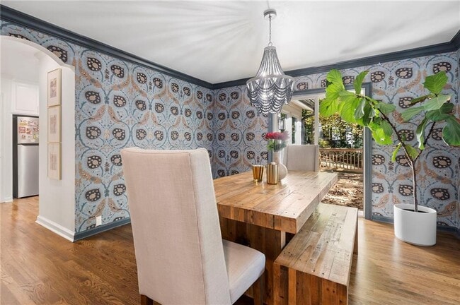 Building Photo - 2373 Virginia Pl NE