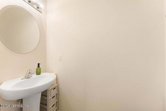 Building Photo - 48 Red House Cir