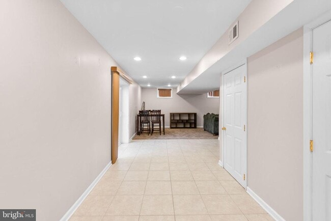 Building Photo - 2914 Hatboro Pl