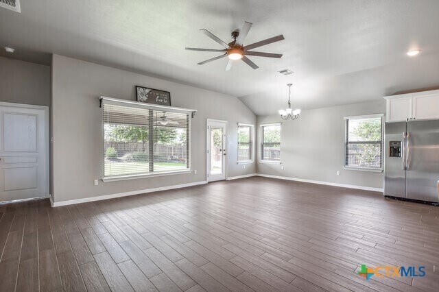 Building Photo - 1802 Rustic Manor Dr
