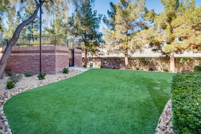 Building Photo - 4650 Ranch House Rd