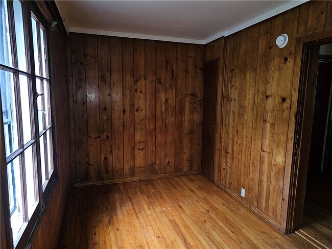 Building Photo - 9 Rowley St