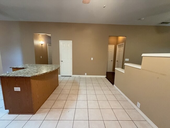 Building Photo - 3024 Peppercorn Dr