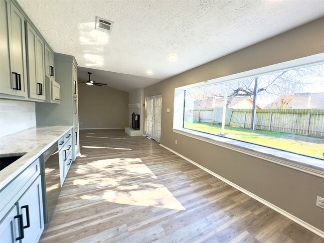 Building Photo - 3519 Acorn Way Ln