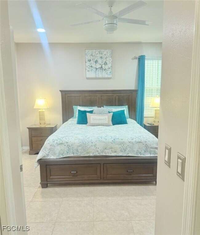 Building Photo - 20700 Persimmon Pl