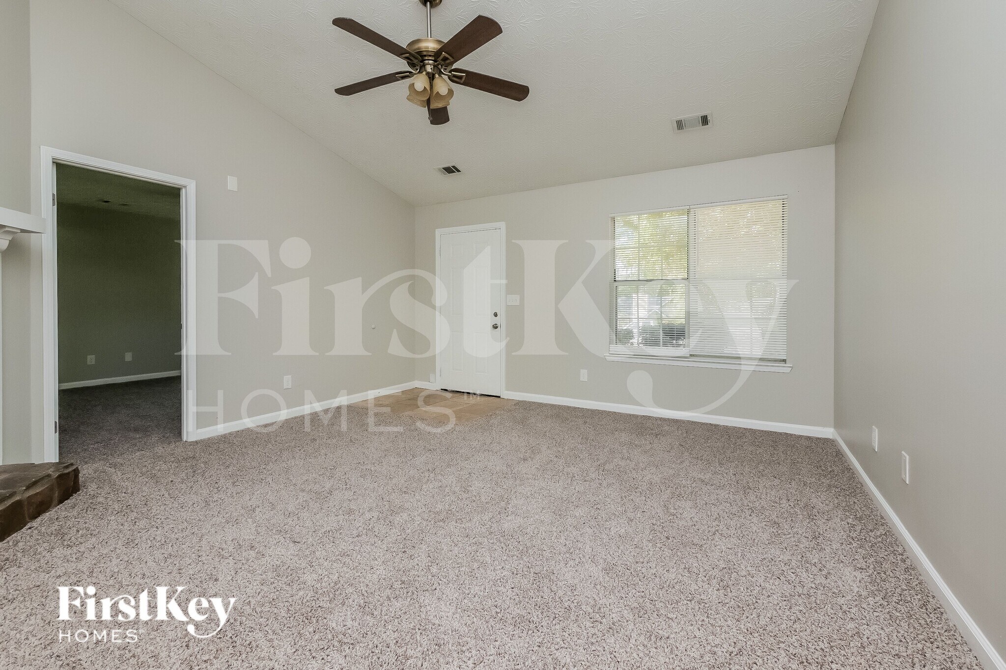 Building Photo - 10366 Candlelight Rd