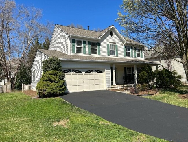 Primary Photo - 43168 Wintergrove Dr