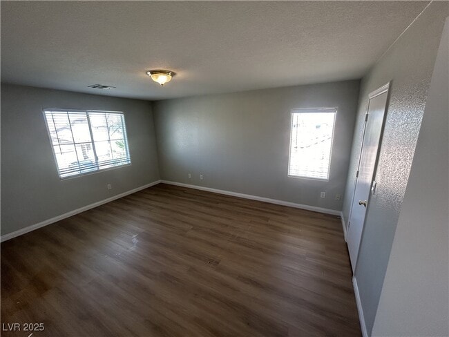 Building Photo - 8439 Regal Hills Ct