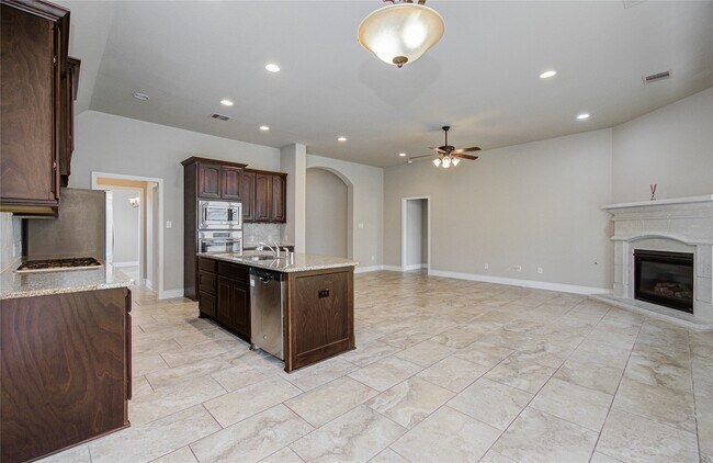 Building Photo - 3814 Trophy Ridge